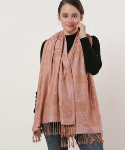 SF1135 Pink – Retro Pattern Scarf With Tassels
