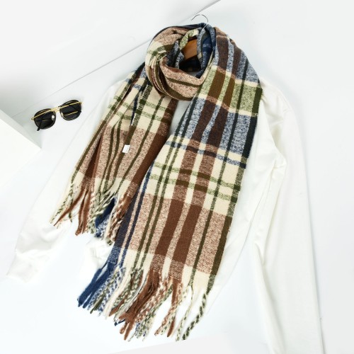 Check Pattern Wool Scarf